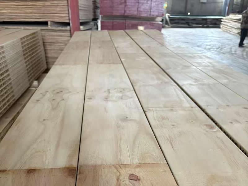 Full radiata pine LVL scaffold board OSHA